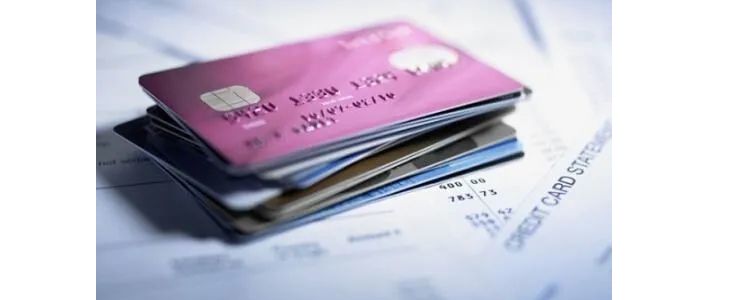 信用卡初审过了，容易批下来吗？