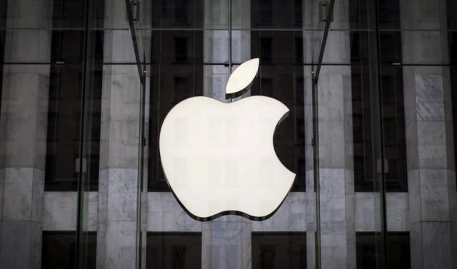 苹果官宣MacBook免费维修，四年延保竭诚服务