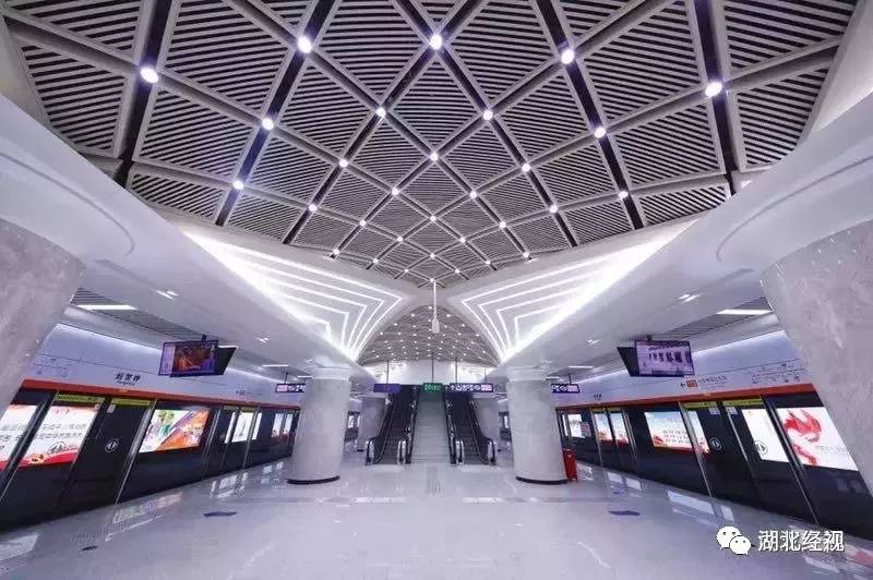 武汉地铁“换乘王”7号线换乘攻略来啦！七座换乘站，最快只需30秒！
