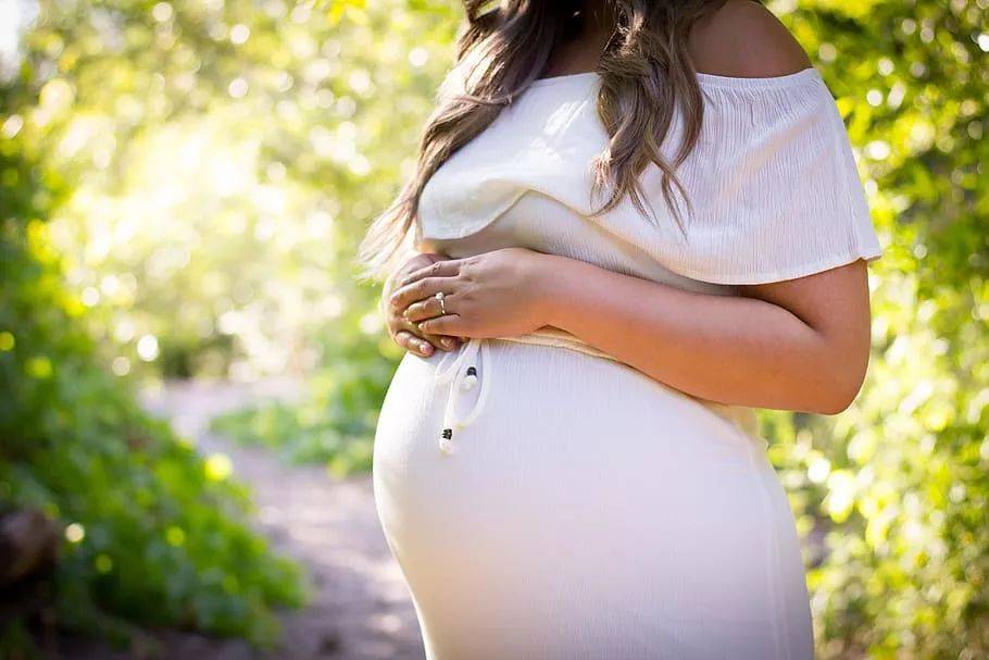 怀孕8周，只见胎芽，不见胎心：是什么原因造成令人遗憾的胎停？
