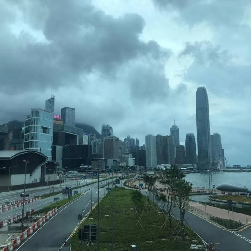 揭秘八十年代的中国香港：究竟比内地强在哪？
