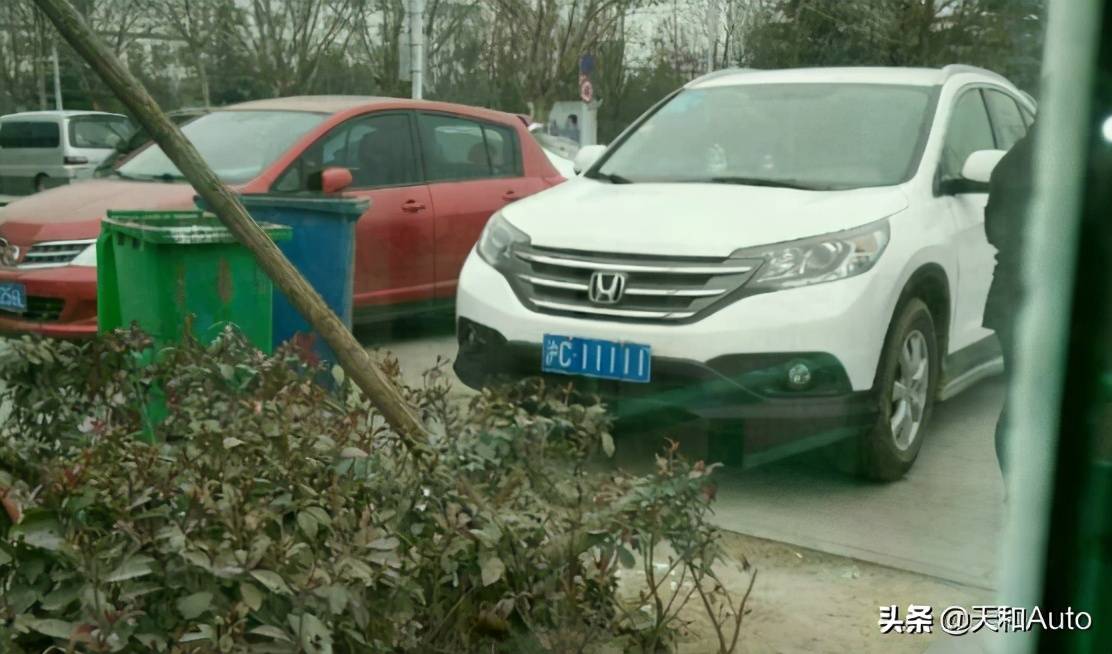 有趣的「沪C」-上海边缘的汽车牌照