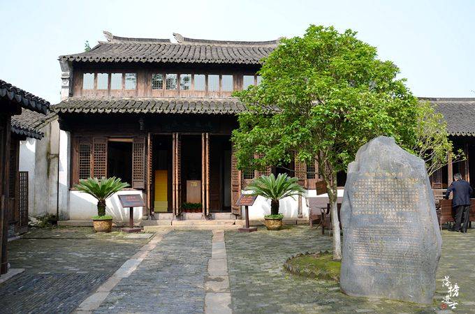 苏州周庄被誉为“江南六大古镇之首”，你知道周庄双桥的故事吗？