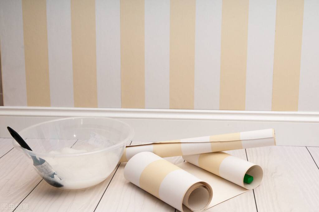 乳胶漆、墙纸、墙布、硅藻泥，四种墙面装饰材料，选哪一种更好？