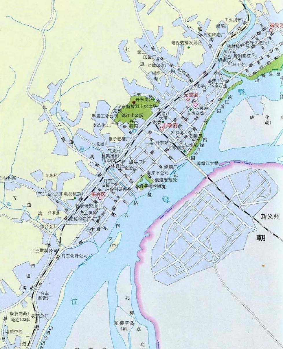 丹东市不是我国唯一的沿边沿海又沿江河城市，还有东兴市和东港市