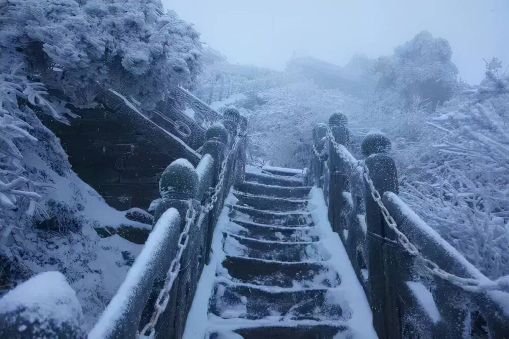 这8个最美冬日旅行地，才是冬天该去的地方，错过还得等一年