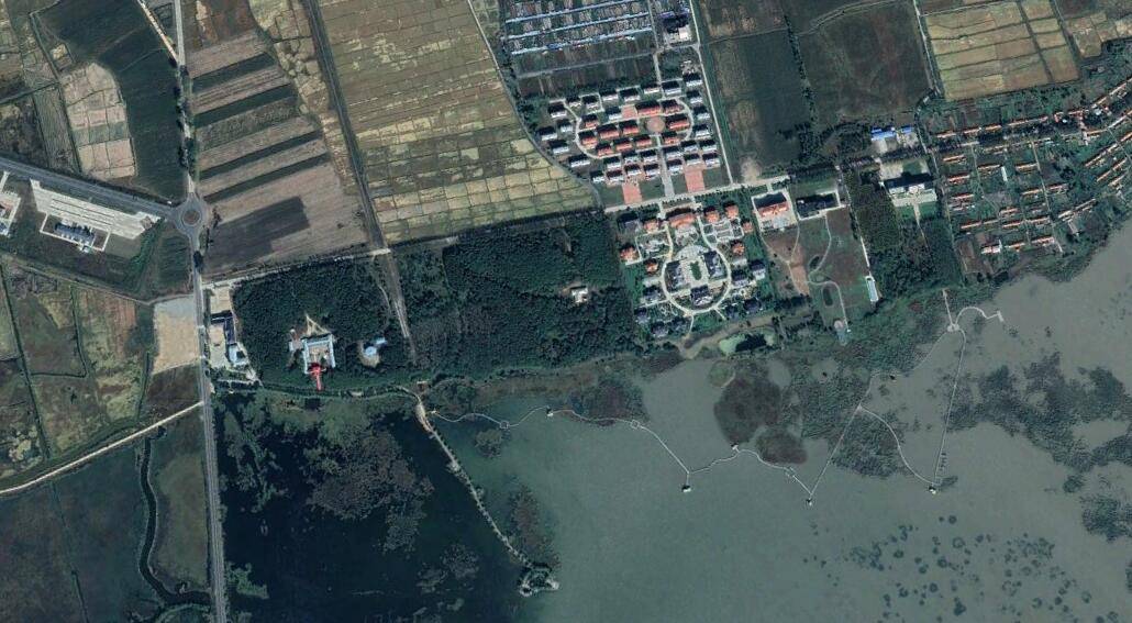 卫星上看黑龙江密山市：毗邻兴凯湖，因“蜂蜜山”而得名