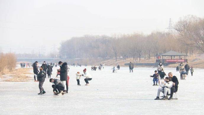 面积近九千平方米，咱们唐山要新建一座滑冰馆，一起看看在哪？