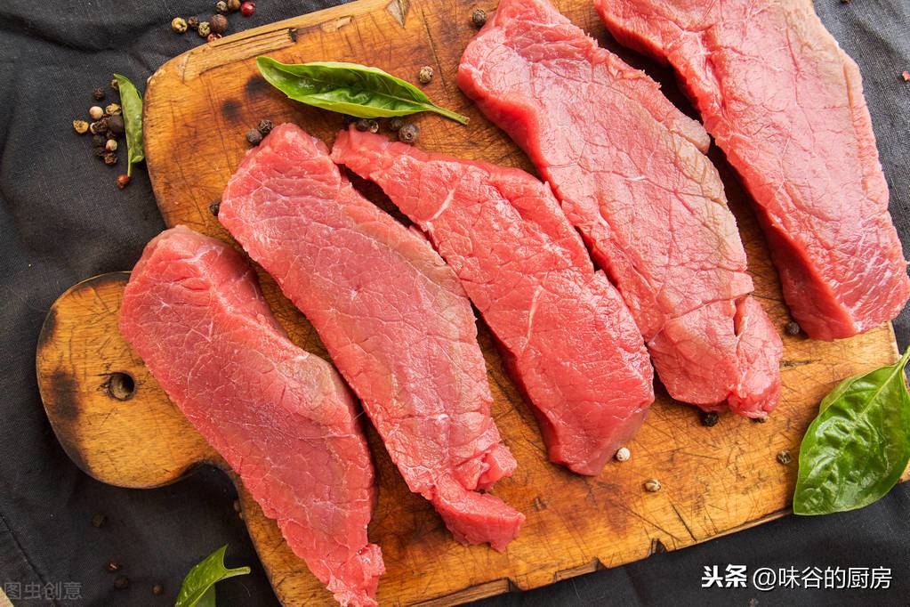 买牛肉时，聪明人专挑这4个部位，肉质软嫩口感好，老板：是行家