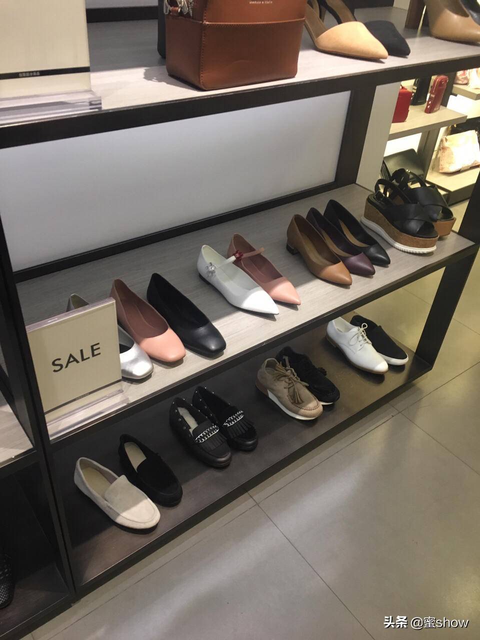 上海小CK折扣店实探，这些高跟鞋都很适合夏天