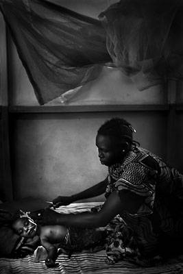 塞拉利昂10%的儿童不到五岁就死于疟疾，全世界致死率最高