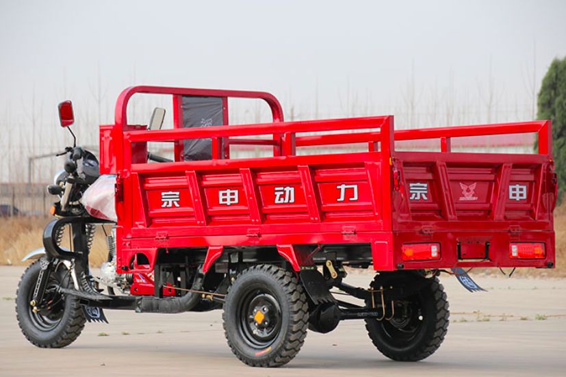 宗申长洪三轮摩托车评测：配175单缸水冷发动机，最大载货量1.8吨