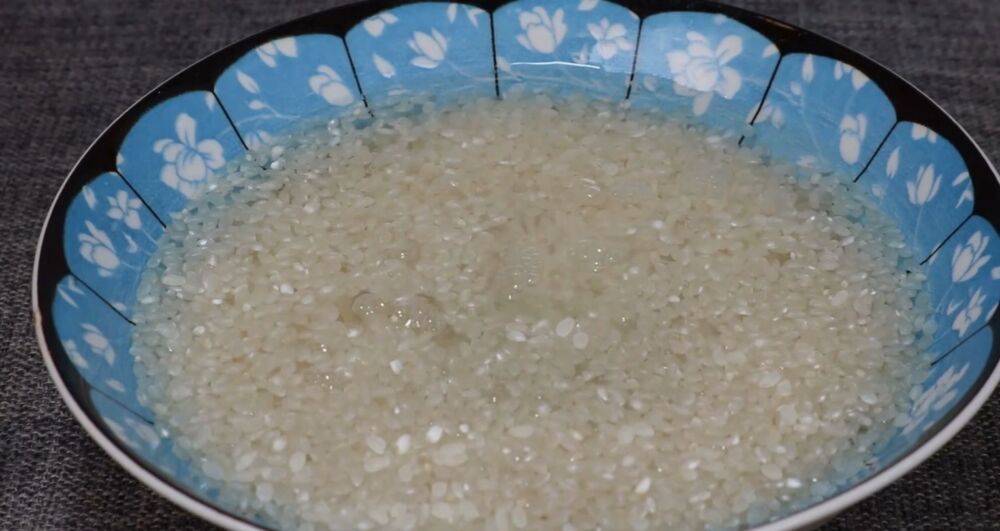 米饭别再做老一套了，花3年时间研究，按这方法做一锅，喷香好吃