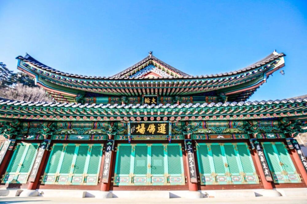 在韩国名寺月精寺，体验串108颗佛珠，和尚的佛珠真的是徒手串的