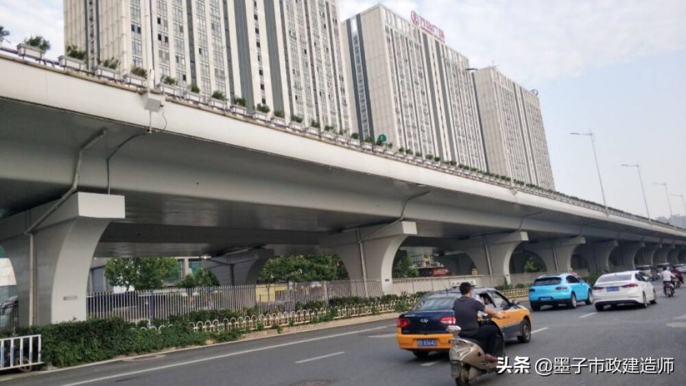 连续梁与简支梁的支座区分(小知识点补充)，市政建造师考生注下