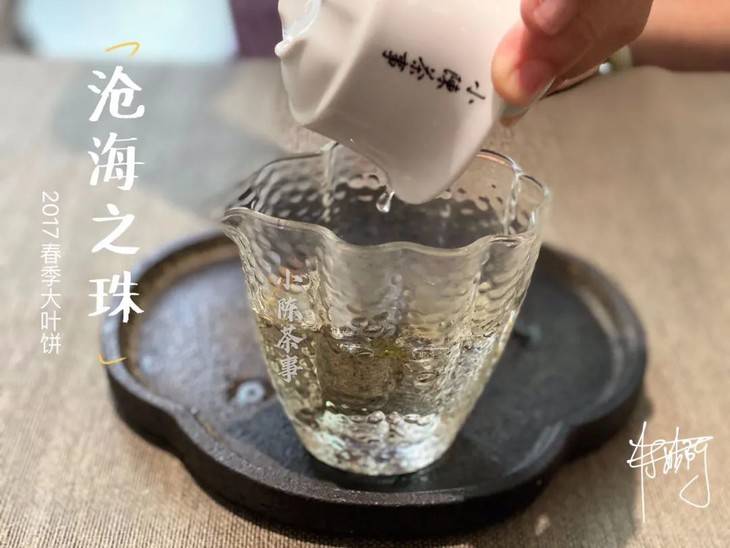 泡白茶为什么要快出水？有人觉得味道淡，闷泡1分钟才好喝？