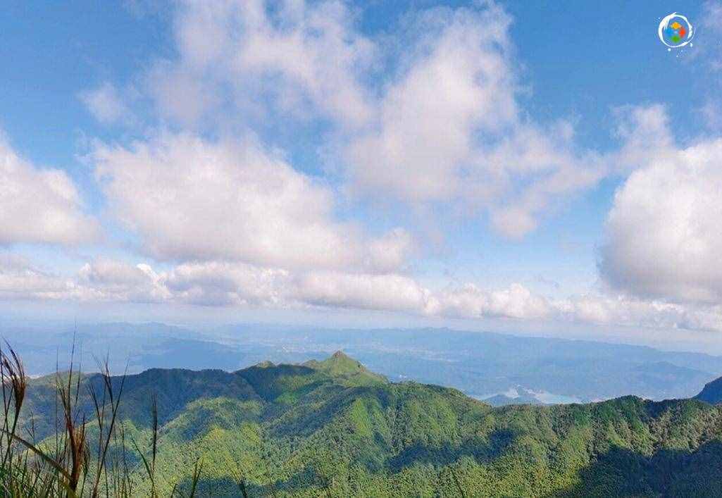 武功山徒步登山攻略：全程9小时，带好专业装备，遇到暴雨也别慌