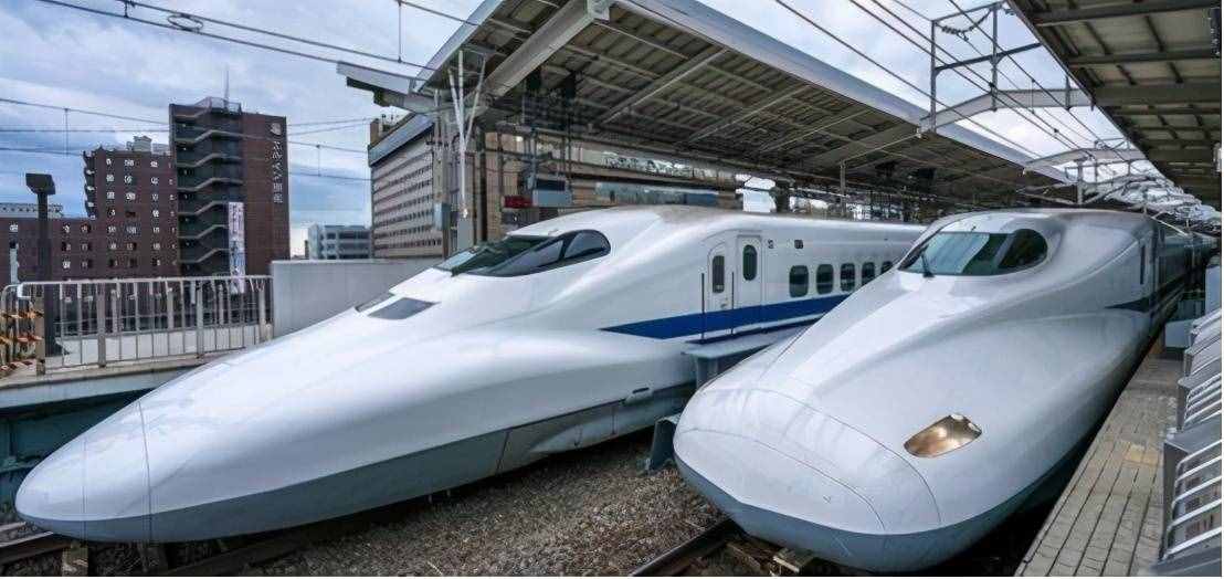 网传日本高铁时速4812千米，是音速的4.4倍，东京到大阪仅10分钟