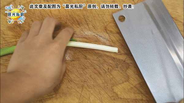 如何将鸡腿变成鸡肉丸子汤？还要一点都不浪费！三千字干货等你来