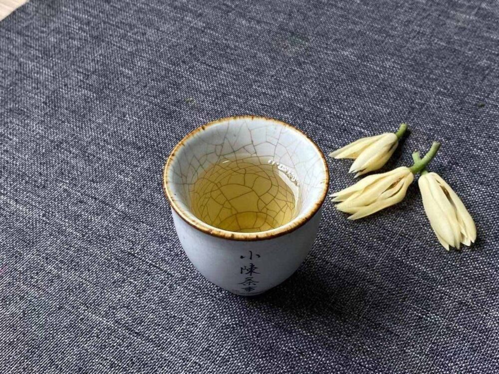 日常泡茶时，多少度水温最合适？绿茶、白茶、红茶的水温相同吗？