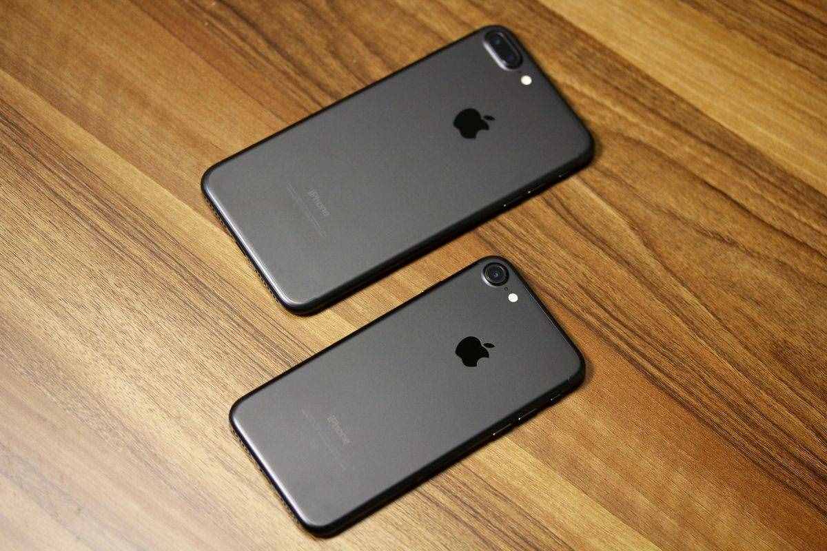 为什么我不建议大家买卡贴iPhone？