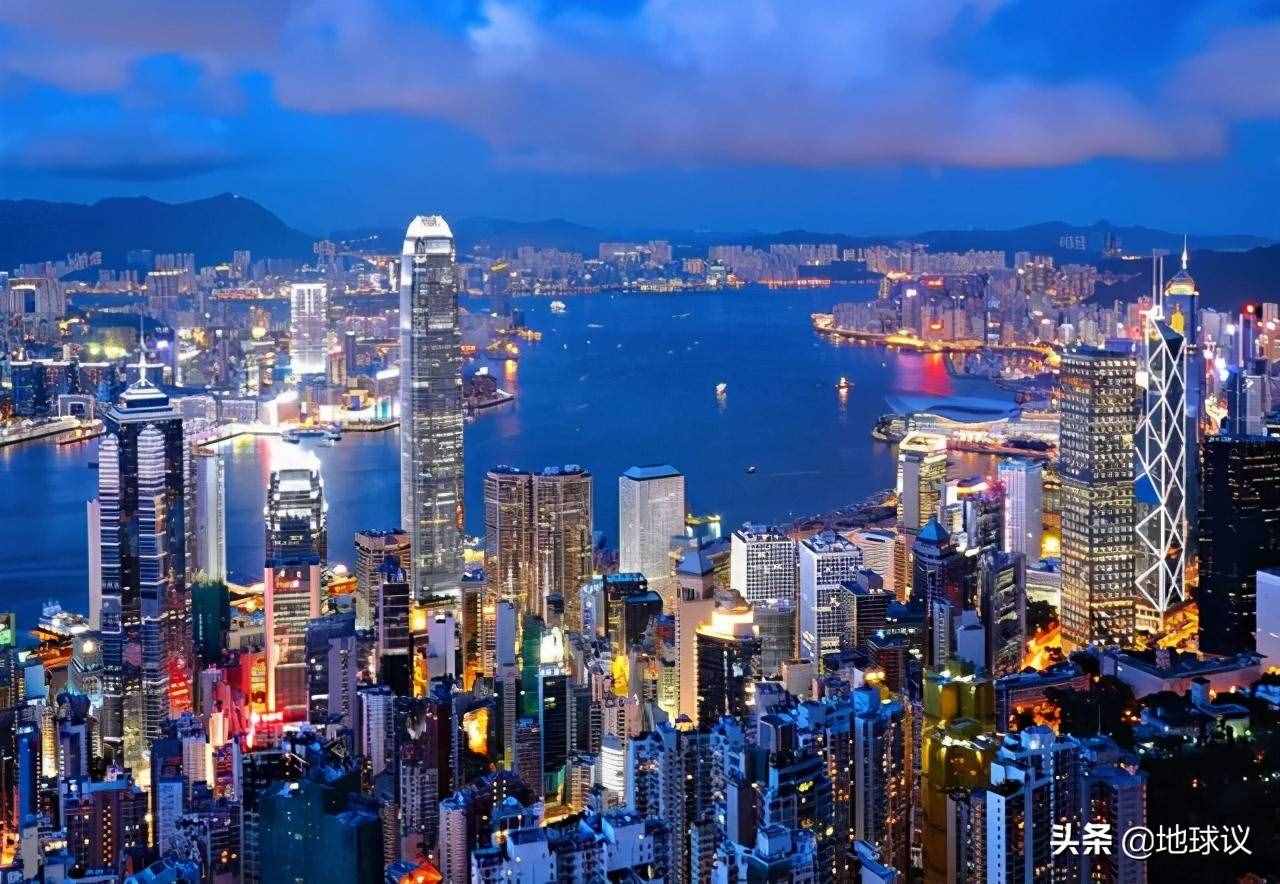 香港大片土地未开发，为何还要填海造陆？背后全是私人财阀的算计