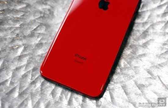 红色版iPhone 8 Plus图赏 经典红黑配颜值给力