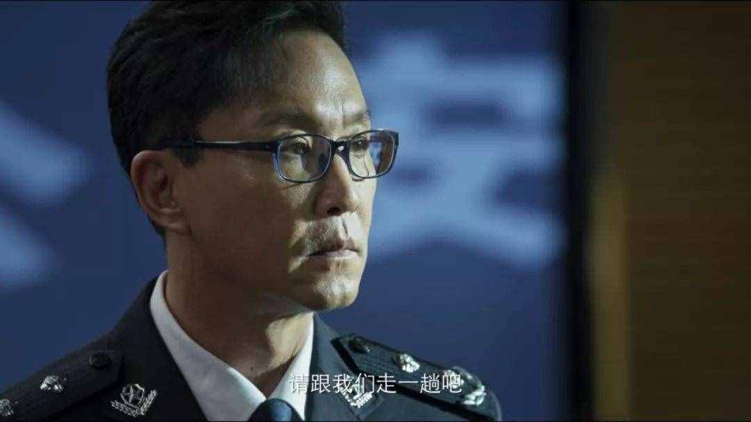 《破冰行动》李飞出道三年是一级警司，李维民是什么级别？