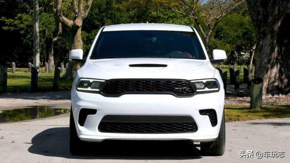 2021年道奇杜兰戈SRT地狱猫：强悍的家庭装运动SUV