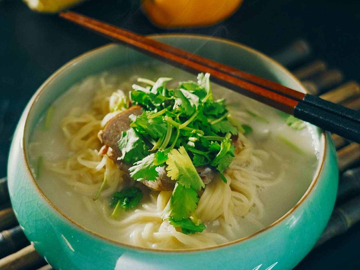 今日重阳节，记得给家人吃传统“重阳5宝”，顺应时节，健康长寿