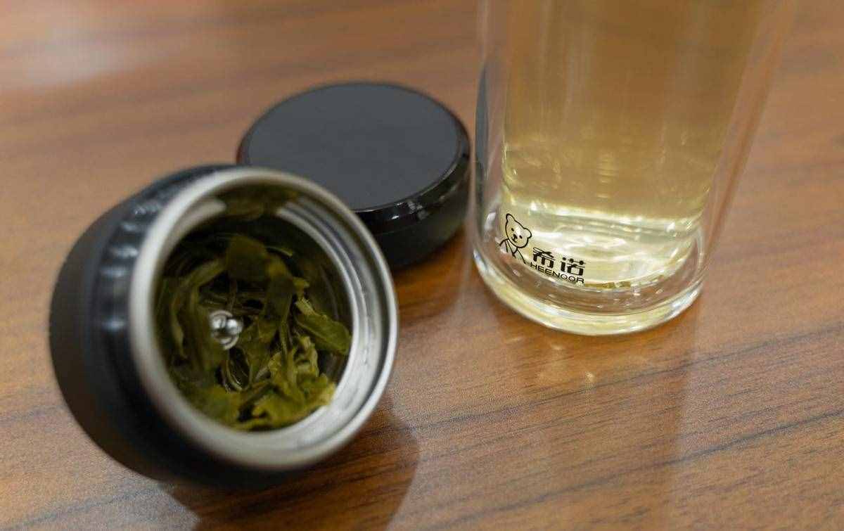 会议水杯怎么选？这款主打“高端”的分离水杯，能入你法眼吗？