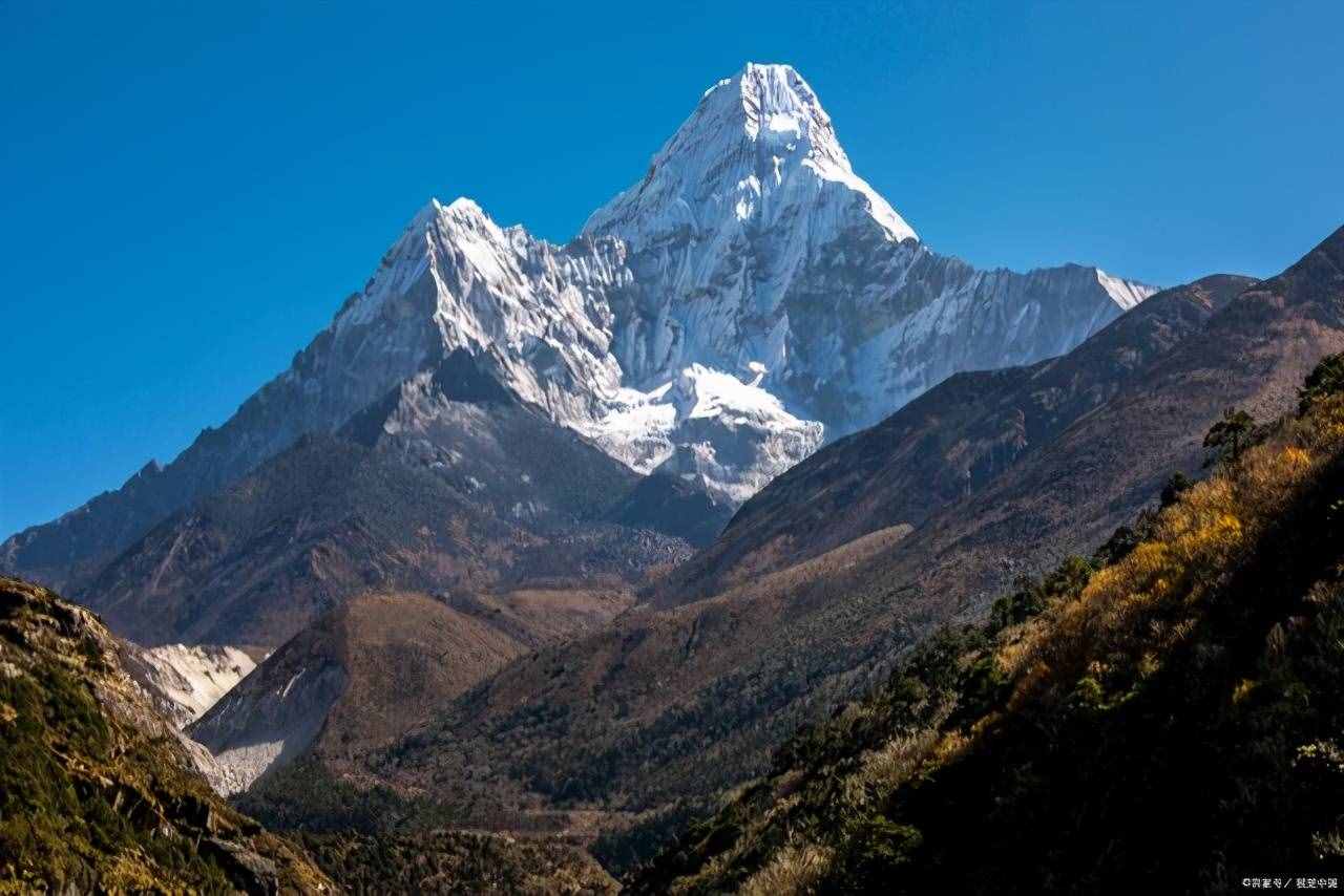 畅游中华，去雪山旅游需要带什么？这些“钢需”一个都不能少