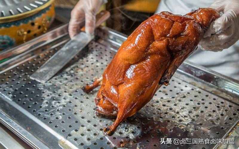 拌卤加盟项目，是餐饮市场的热销美食！那加盟哪家好呢？