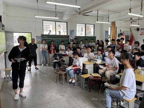嘉禾县珠泉中学：“双师课堂”初体验 师徒携手促共赢