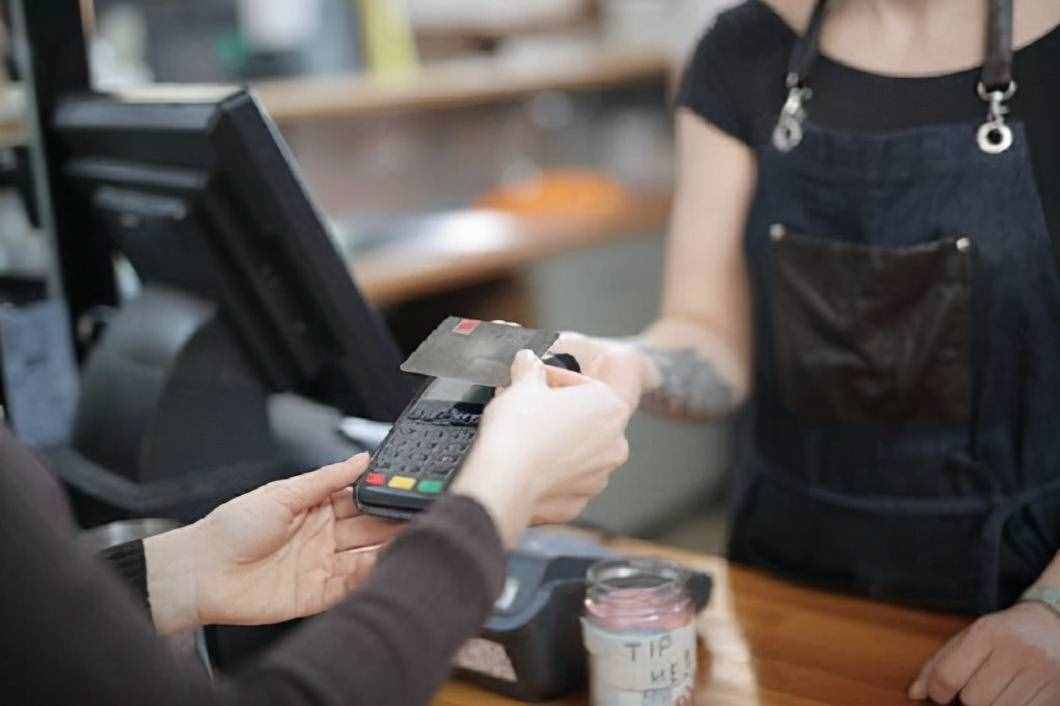 信用卡逾期被起诉了，该怎么办？