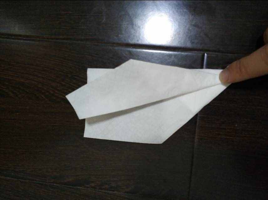 七步教你简单纸飞机折叠方法，小时候我们常玩，快来一起叠纸飞机