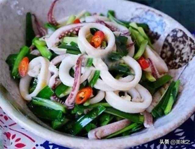韭菜炒鱿鱼的10种做法，鱿鱼鲜嫩多汁，做法简单又美味