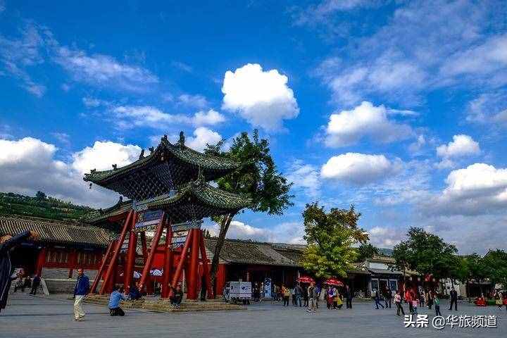 甘肃天水真是盛产美女的地方！大街上到处都是皮肤白皙的靓妹！￼