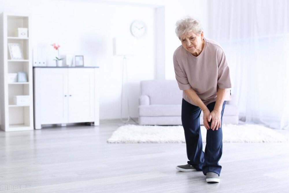 老年人膝盖疼，是该静养还是继续运动？听听骨科医生怎么说