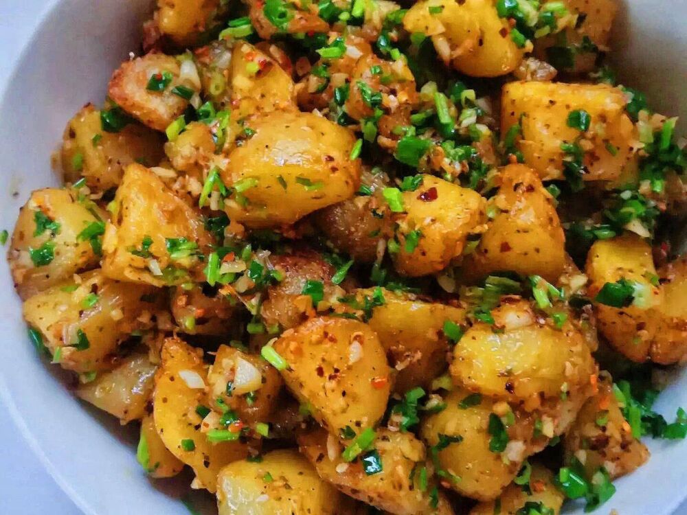 分享土豆的12种花样做法，低脂健康比小吃街的还好吃