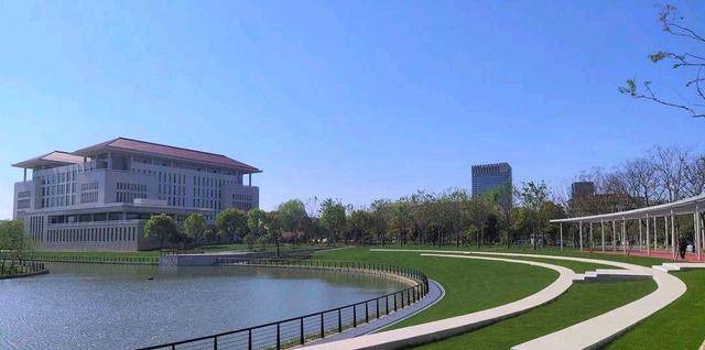 金陵科技学院计划升格南京软件大学？南京电子科技大学不香吗？