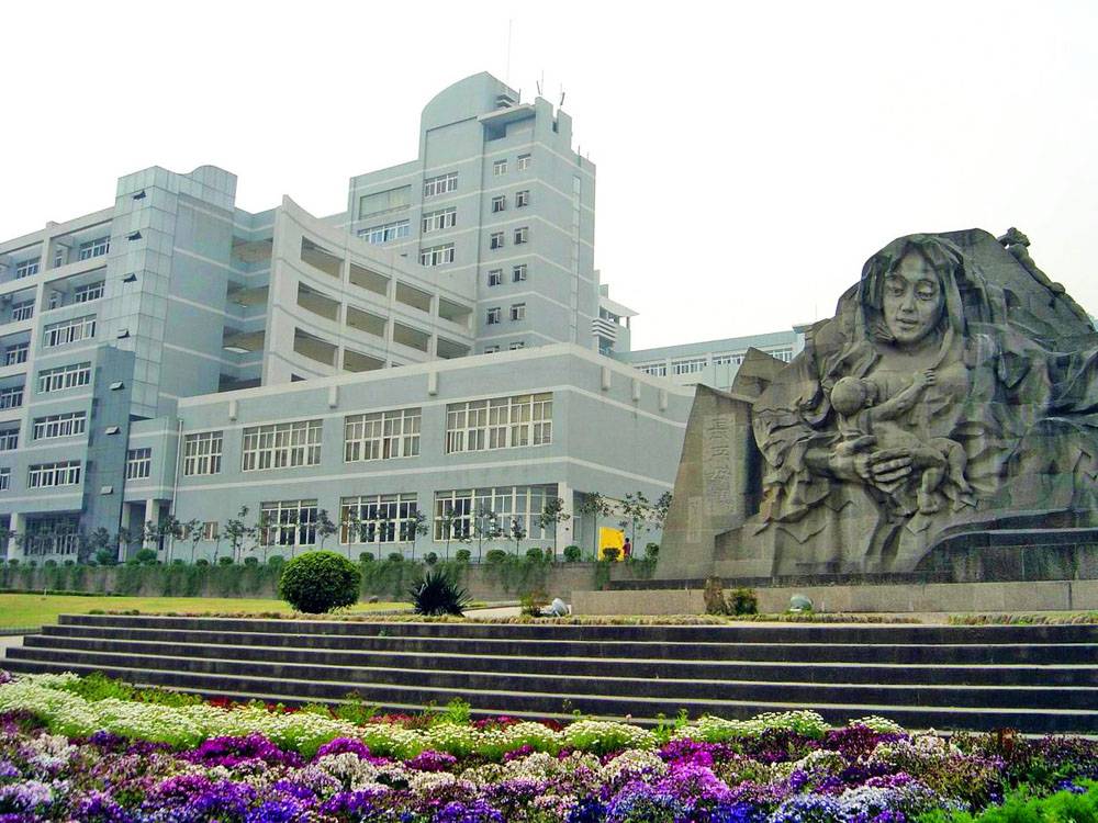 卫星航拍重庆万州7所大学：1所本科院校，6所专科院校