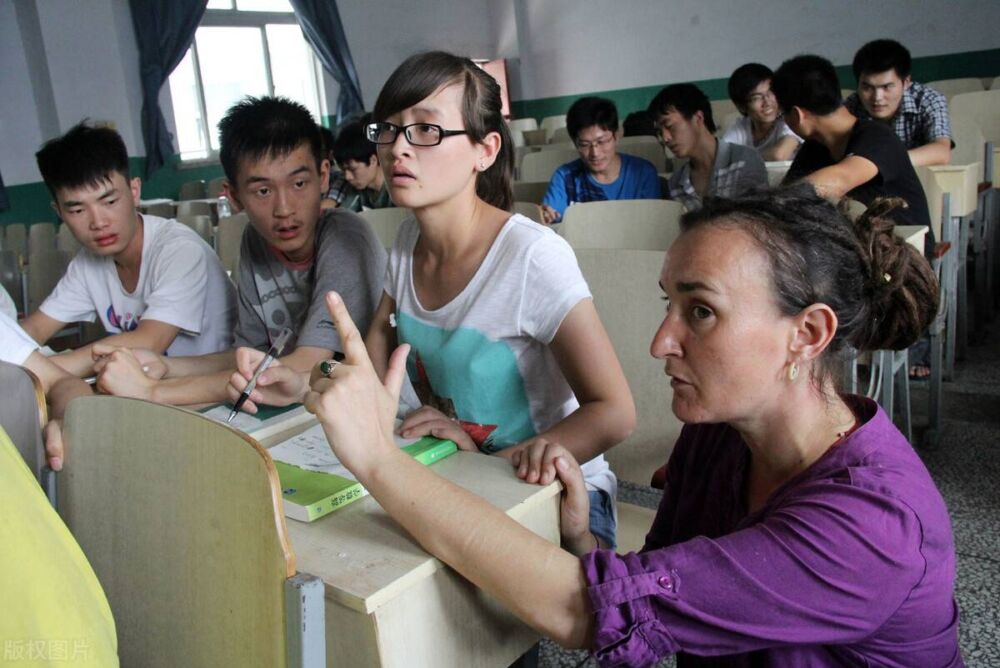 河南理工大学实力颇为强劲，有官方支持，“容易”变成双一流大学