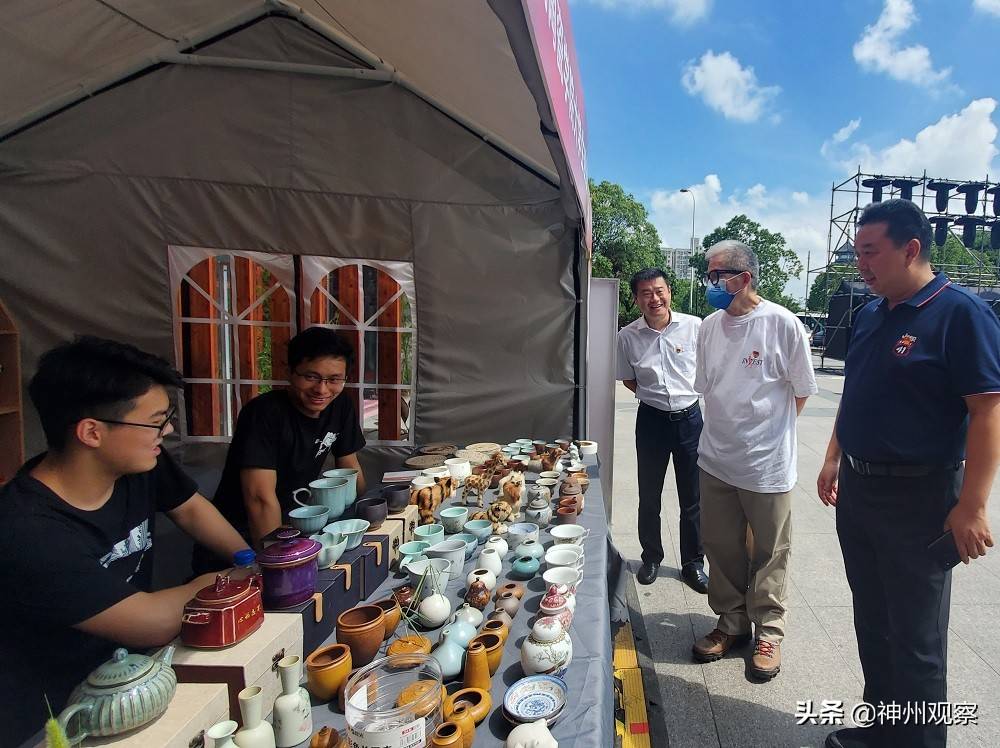 平顶山学院：百年峥嵘，以瓷叙史！走进“写在陶瓷上的百年记忆”