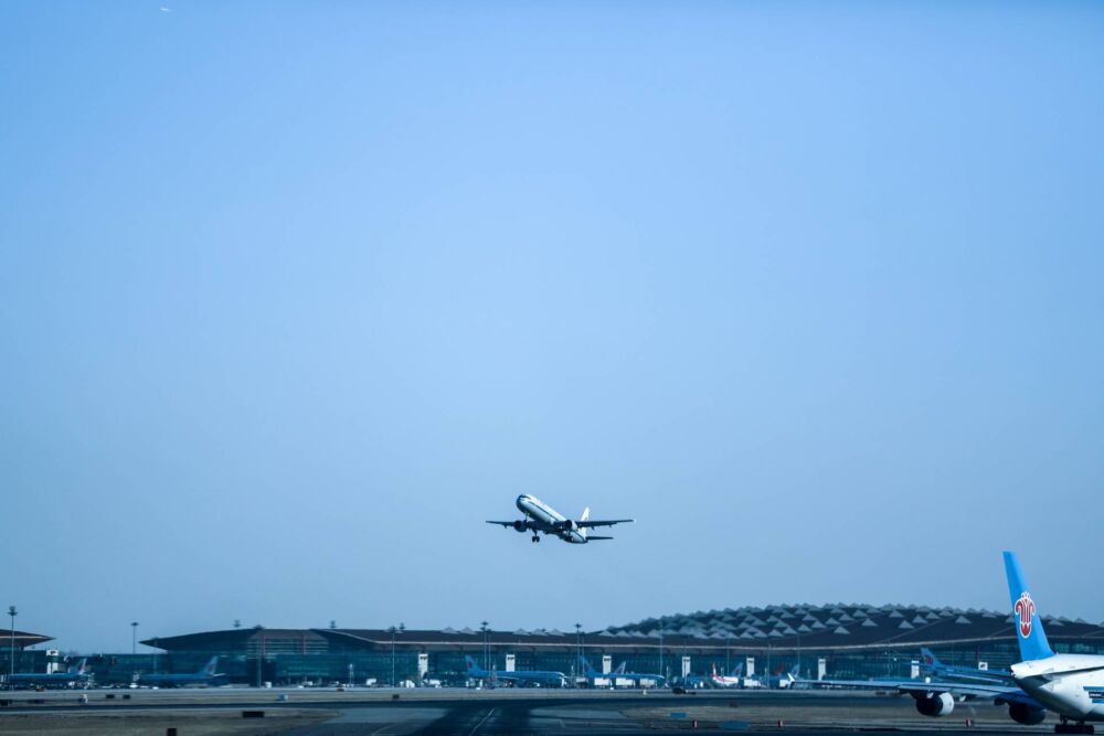 朋友坐飞机去旅行可以祝福一路顺风吗？机长来告诉你答案