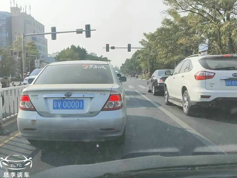 广东最牛的1号车，发现14辆，这些牛牌都在什么车上？