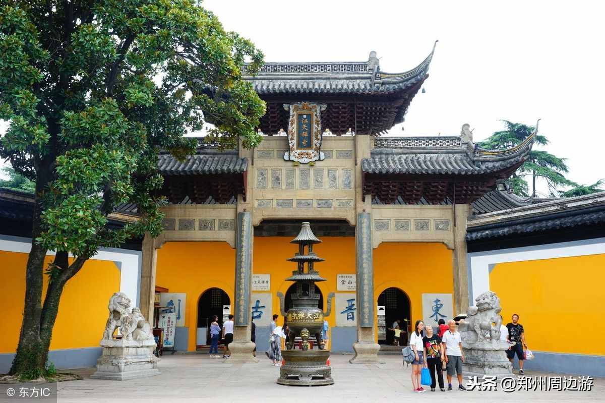镇江金山寺，融众多名人、历史、传说和神话故事为一体的文化圣地