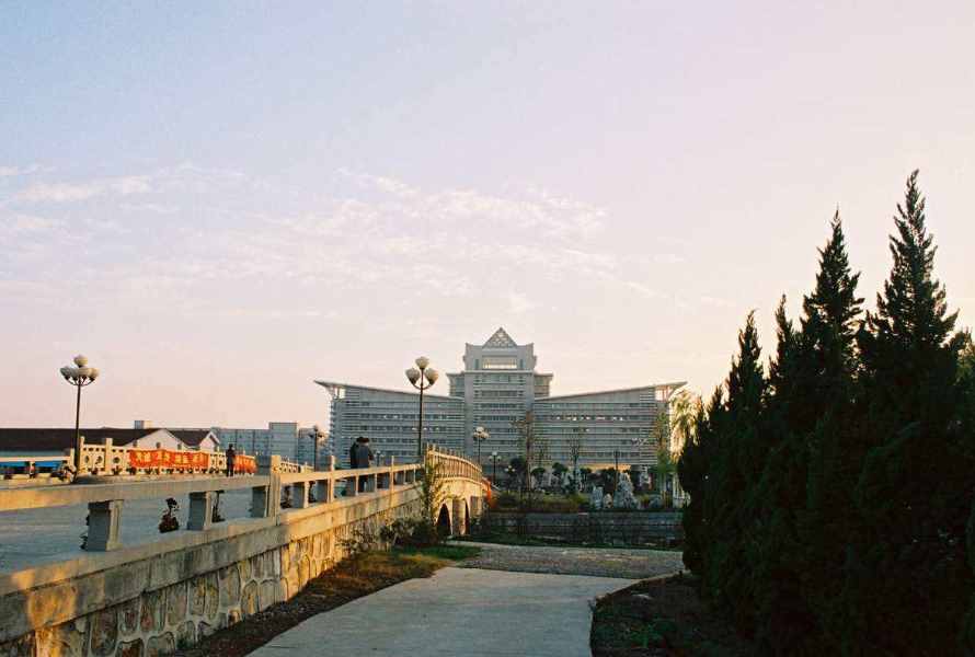 江苏新增一所“师范类大学”，前后经历四次改名，选址不在省会