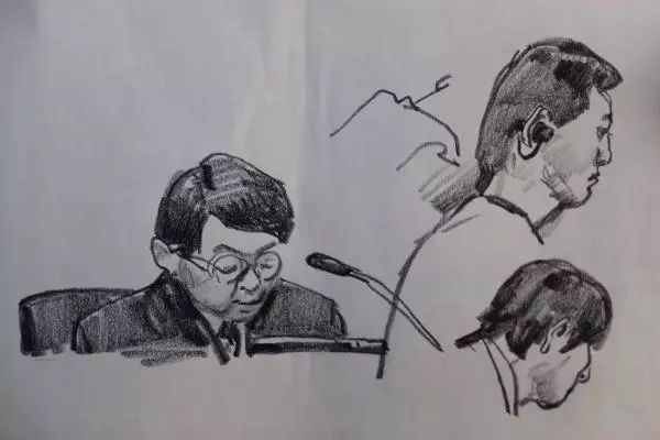 “刀是刘鑫递给江歌的，之后锁门不开，陈世峰正当防卫致江死亡”，江歌案庭审中律师这样辩护
