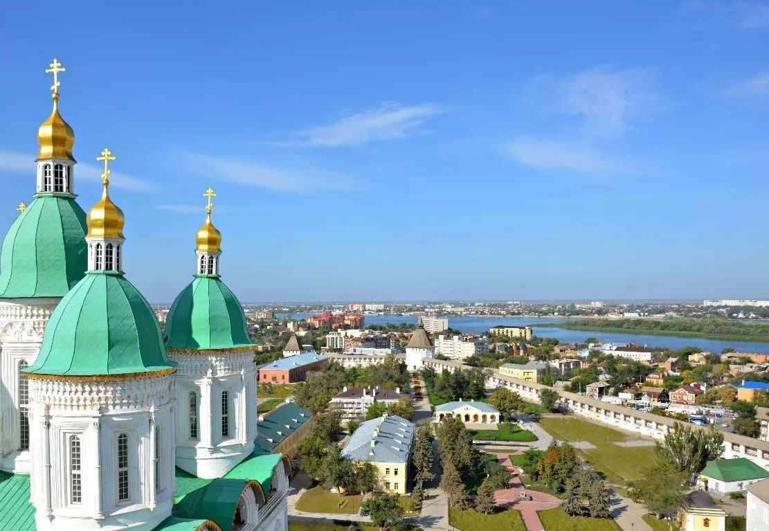 俄罗斯母亲河“伏尔加河”的存在，使得俄罗斯实现了“五海通航”